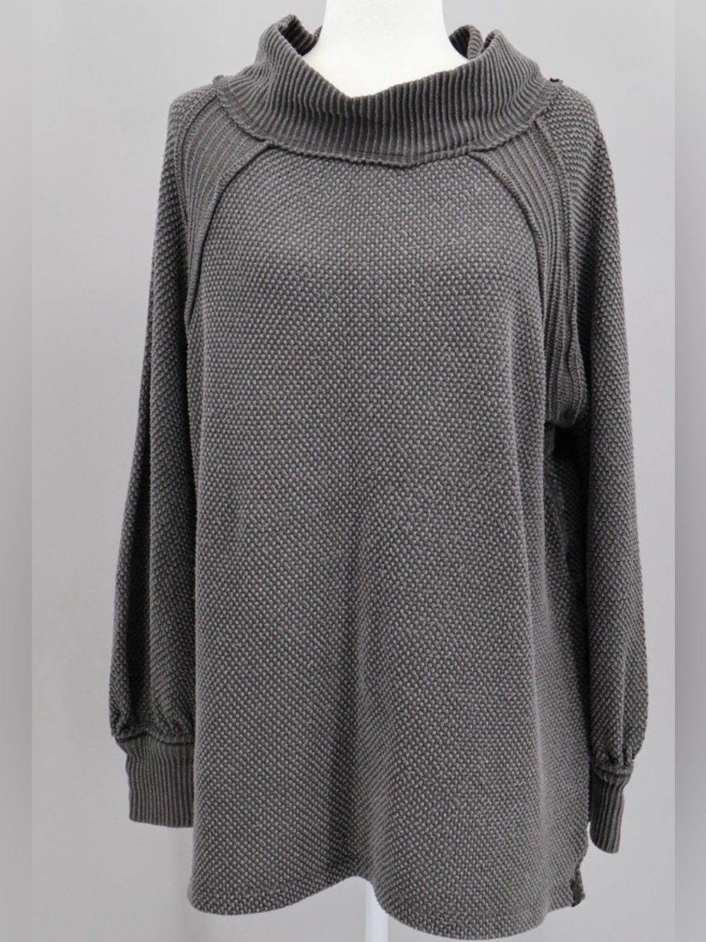We The Free Waffle Knit Tunic Sweater Womens Size XS Gray Oversized Slouchy Boho